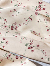 EMERY ROSE Women's Holiday Ditsy Floral V-Neck Lantern Sleeve Casual Blouse